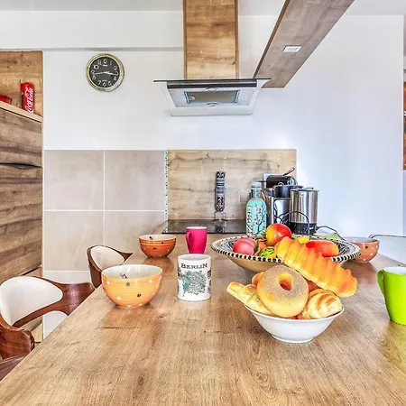 Les Palmiers-4 By Interhome *