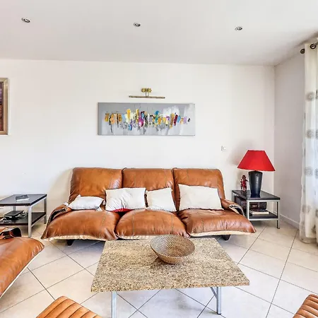 Appartamento Les Palmiers-4 By Interhome